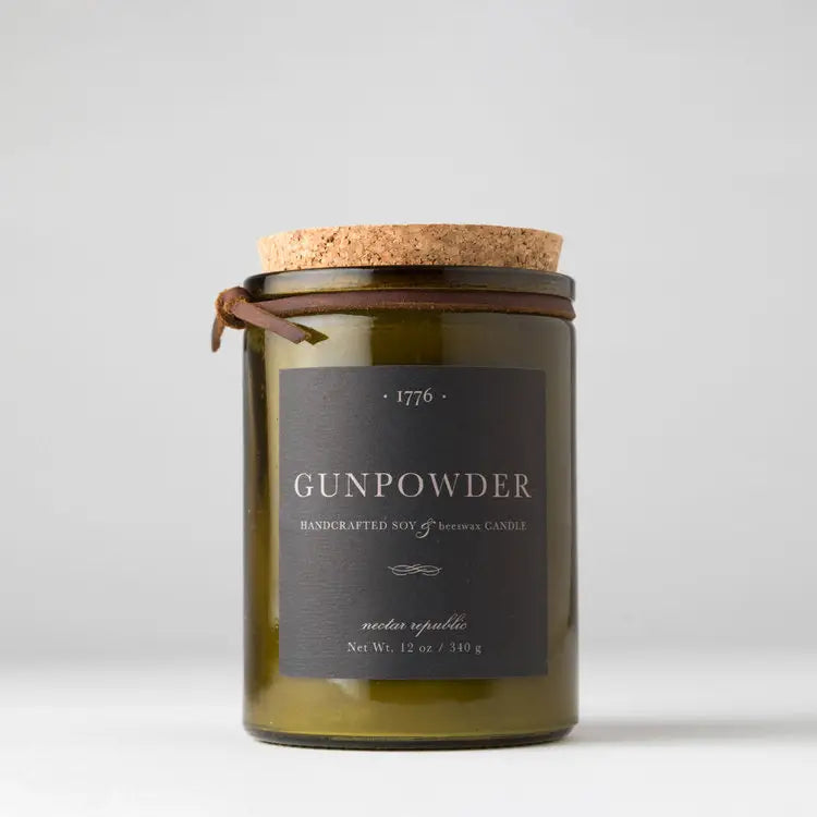 1776 Soy Beeswax Man Candle: Gunpowder
