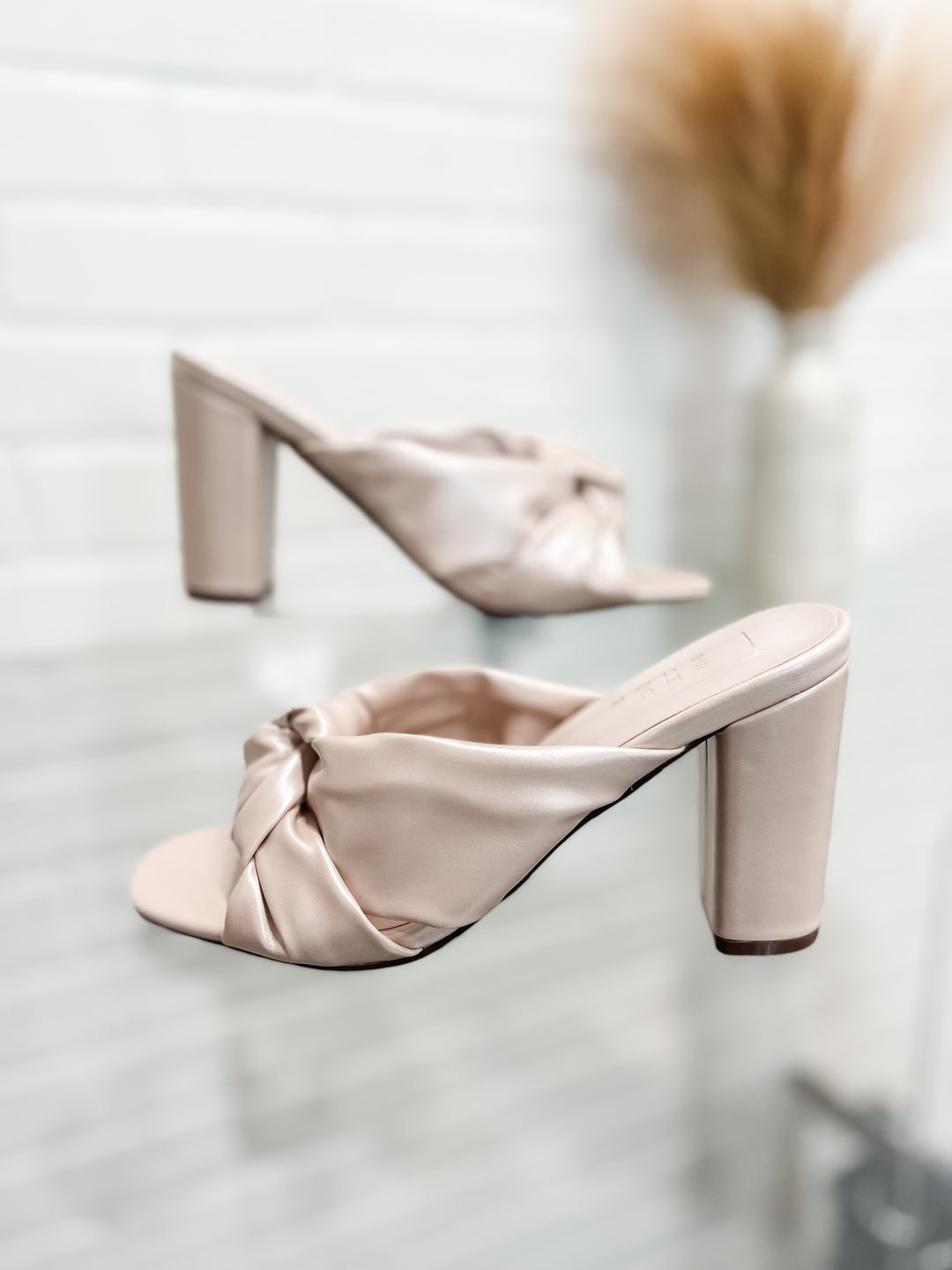 Gerri Heel - Metallic Beige