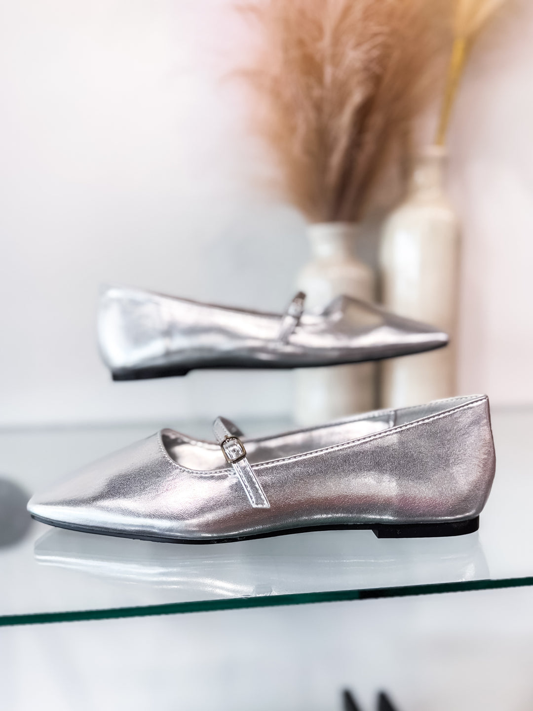 Adele Flat - Silver