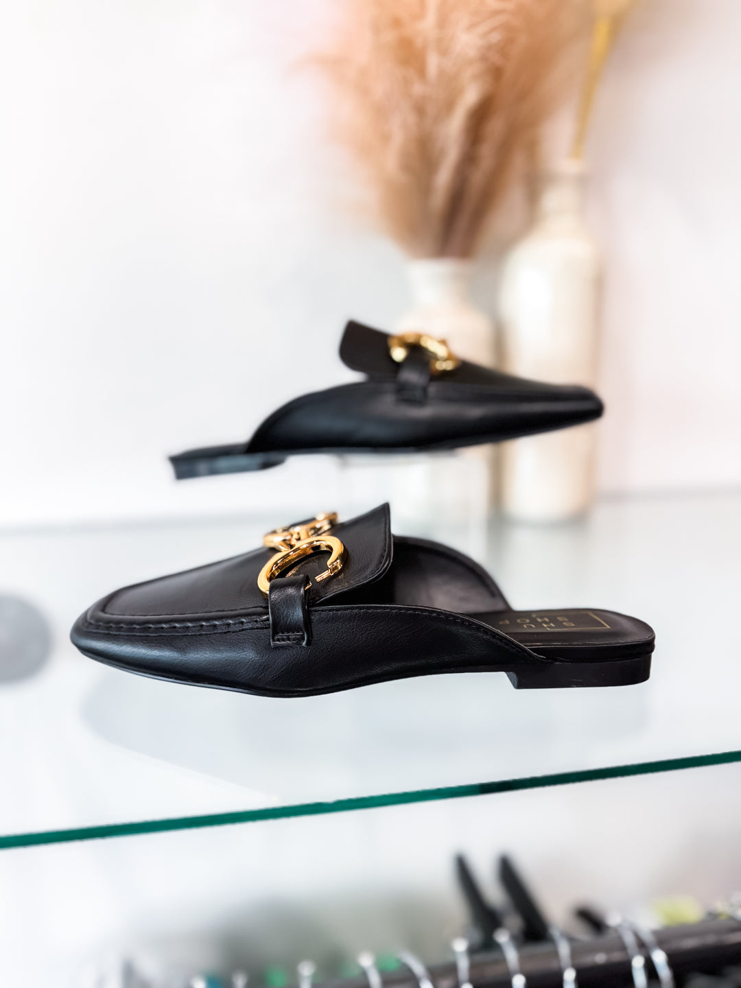 Andromeda Mule - Black