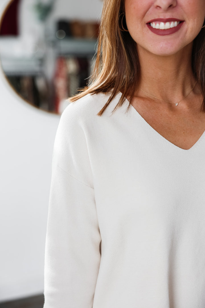 V Neck Sweater - Ecru