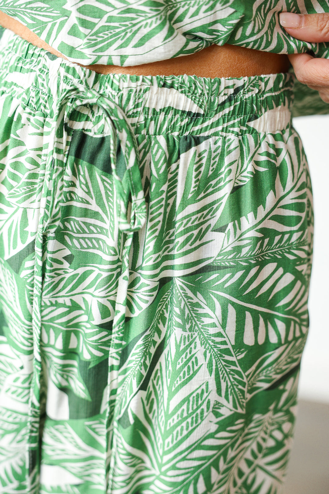Wide Leg Palm Pants - Green