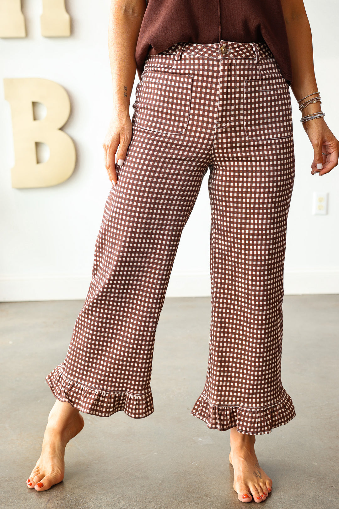 Ruffle Hem Gingham Pants - Brown