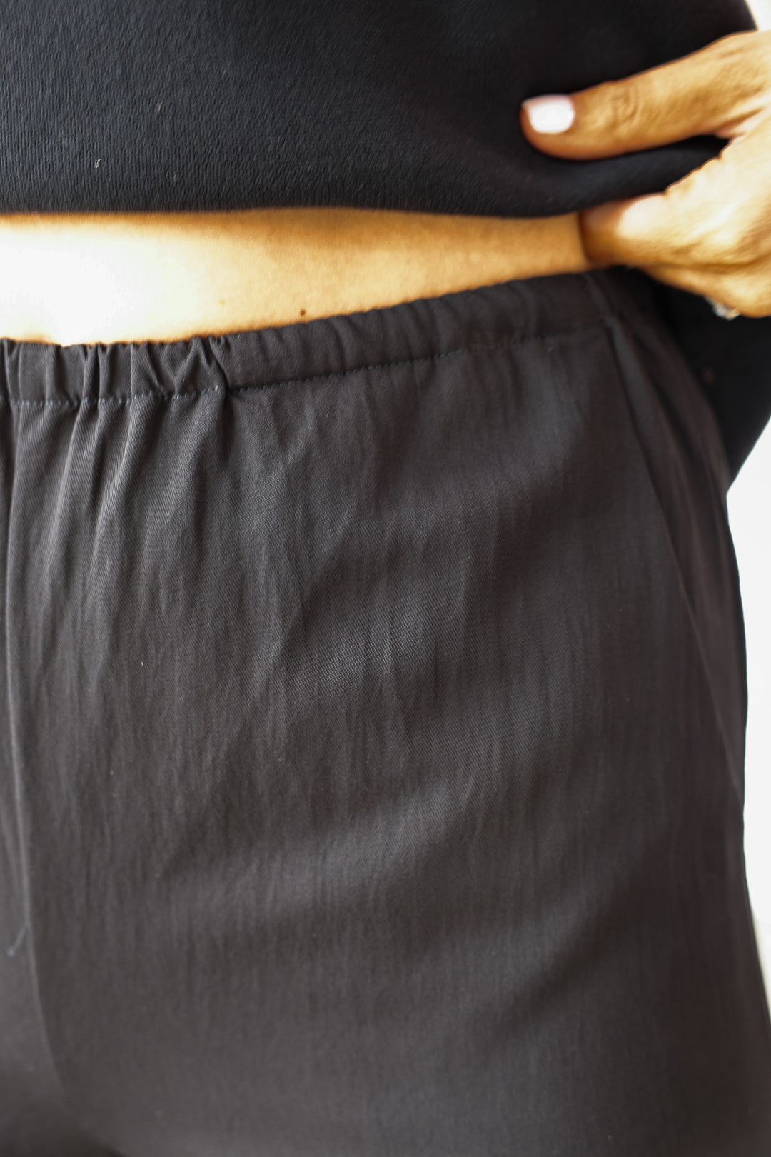 Lace Hem Pants - Black