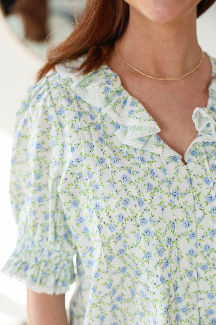 Ruffle Collar Ditsy Floral Top