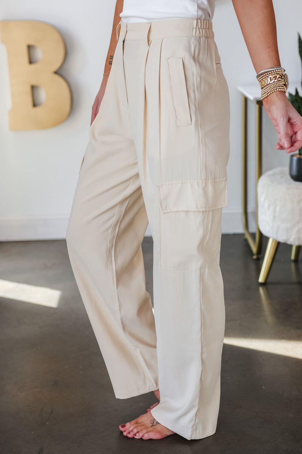 Front Slit Flare Pants - Coffee – Ivy House Boutique