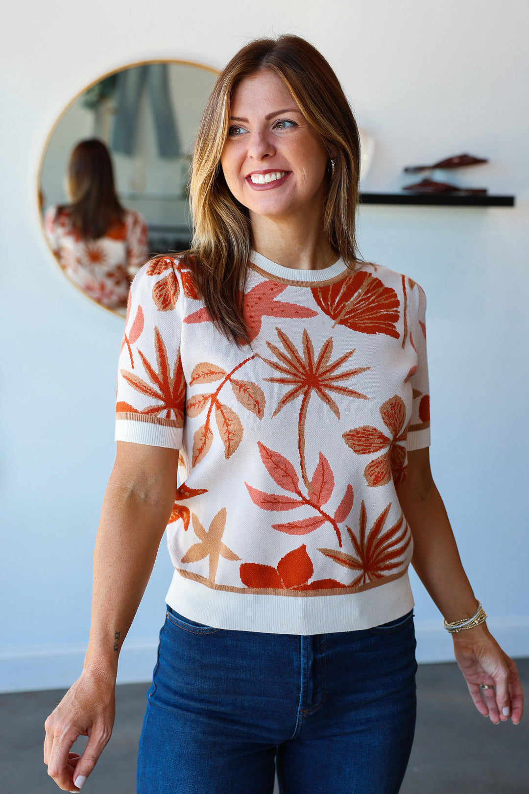 Short Sleeve Printed Sweater - Cream
