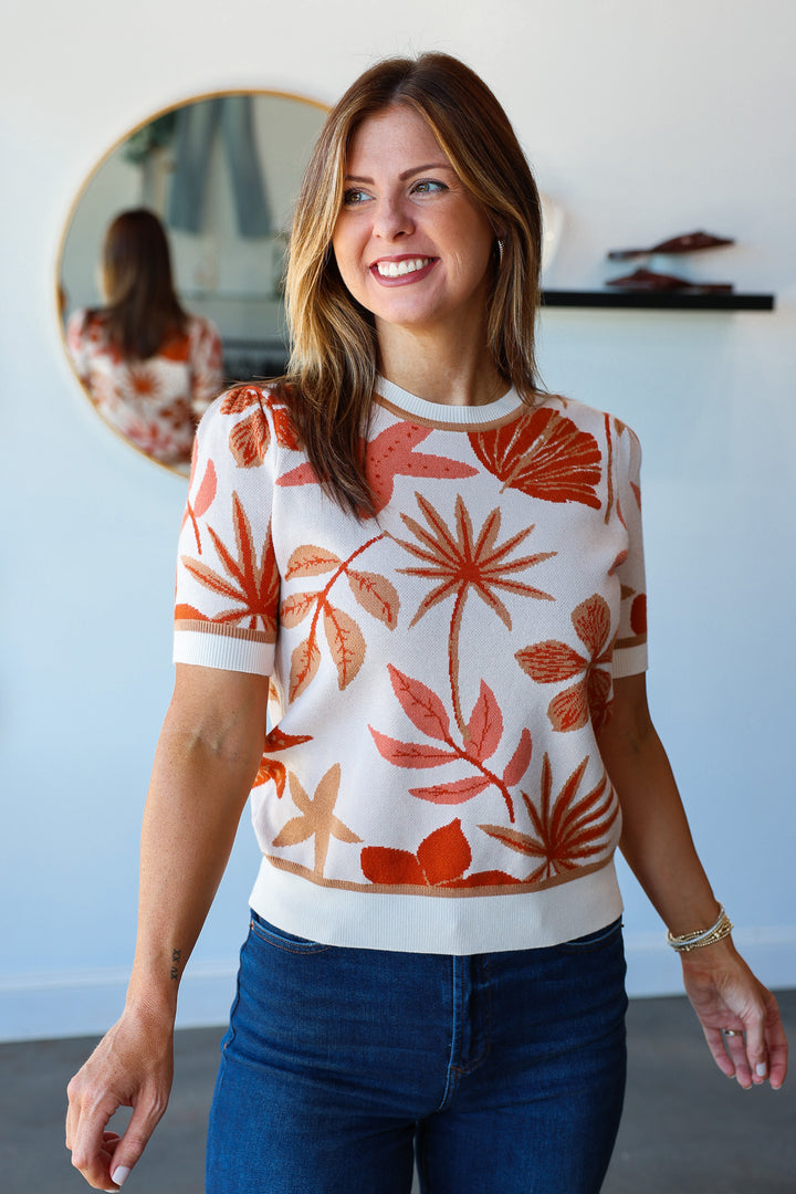 Short Sleeve Printed Sweater - Cream