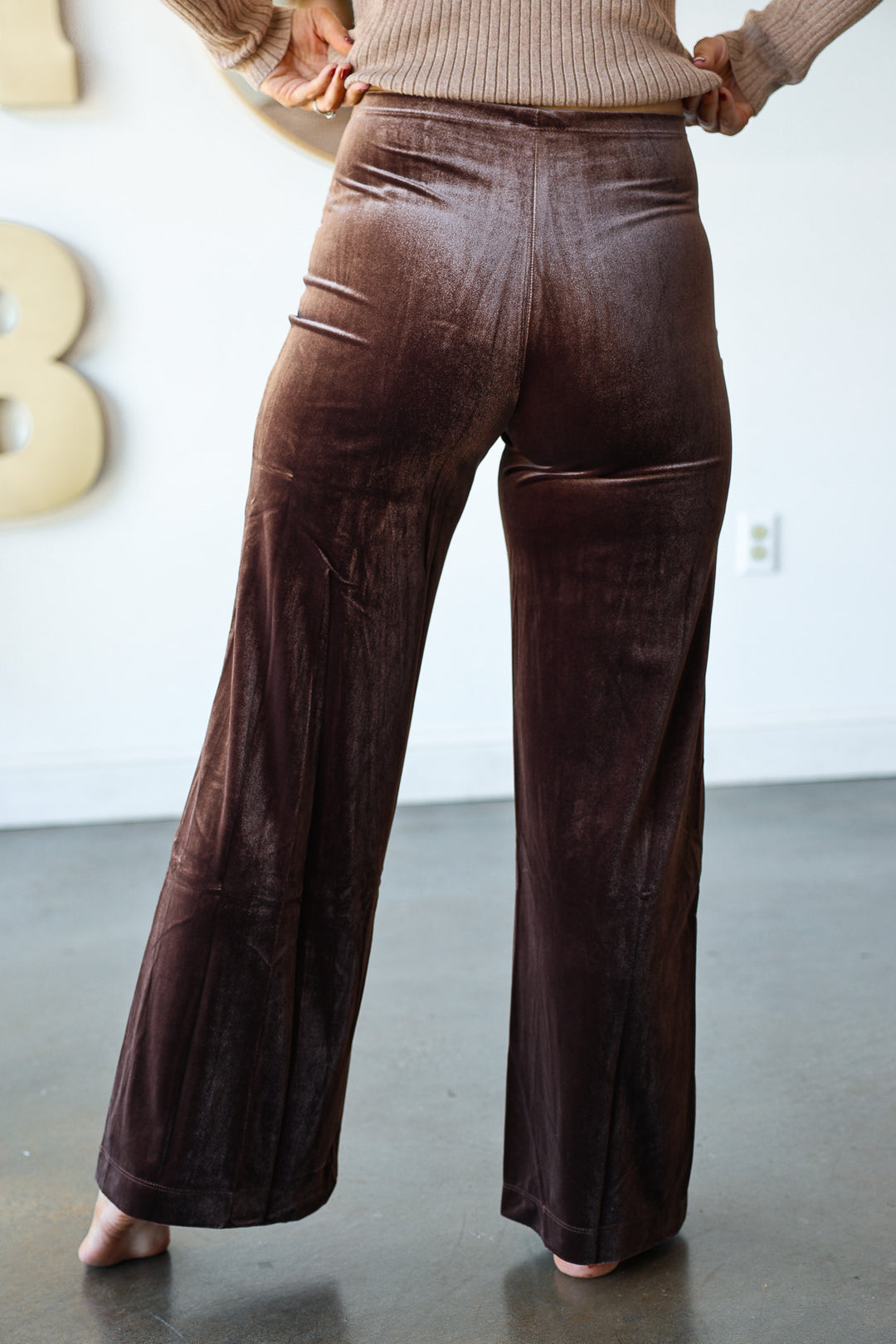 Velvet Pintuck Seam Pants - Dark Brown