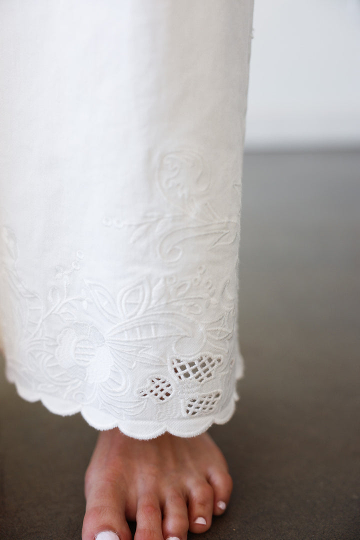 Eyelet Hem Jeans - White