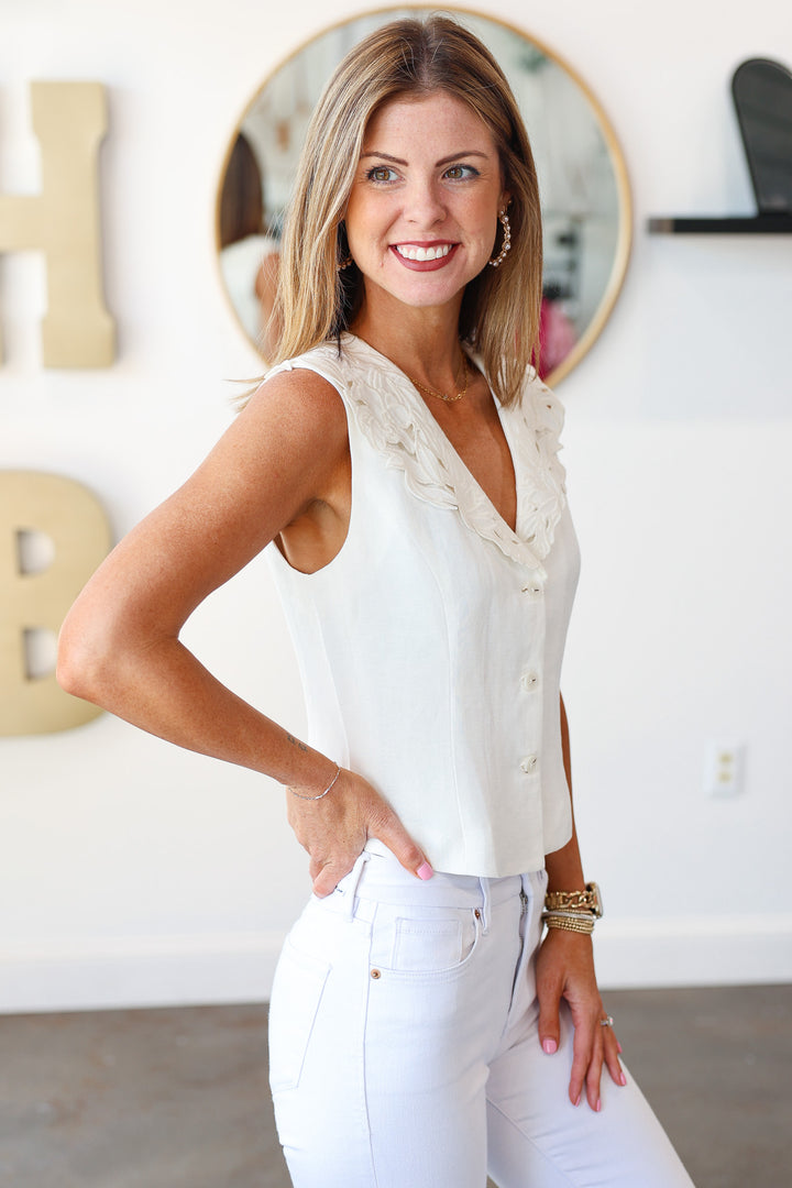 Embroidered Collar Tank - Off White