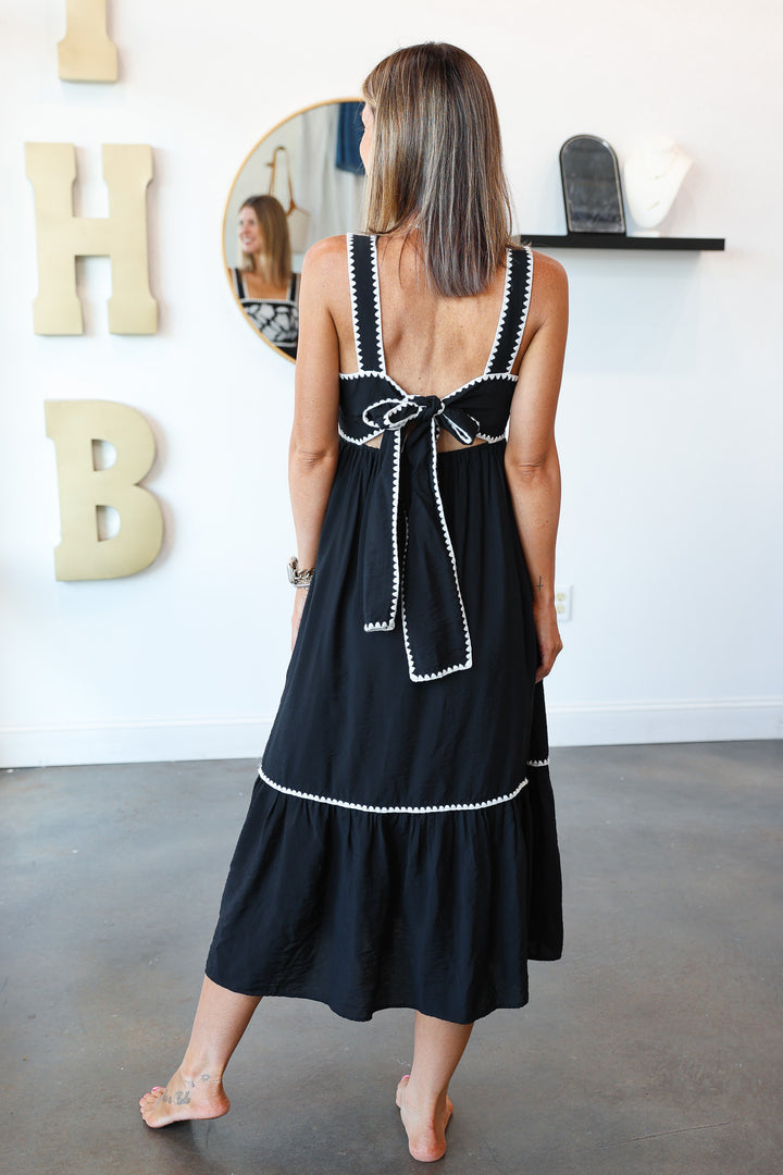 Embroidered Dress - Black