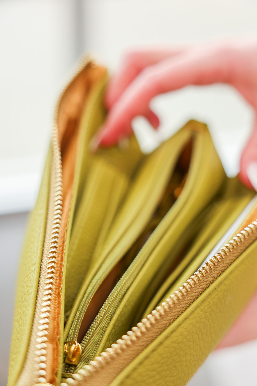 Small Crossbody - Light Olive