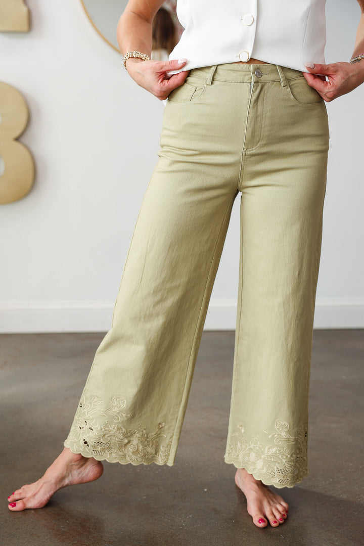 Eyelet Hem Jeans - Matcha