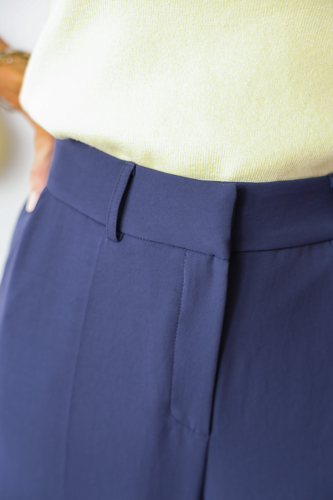 High Waisted Pants - Navy