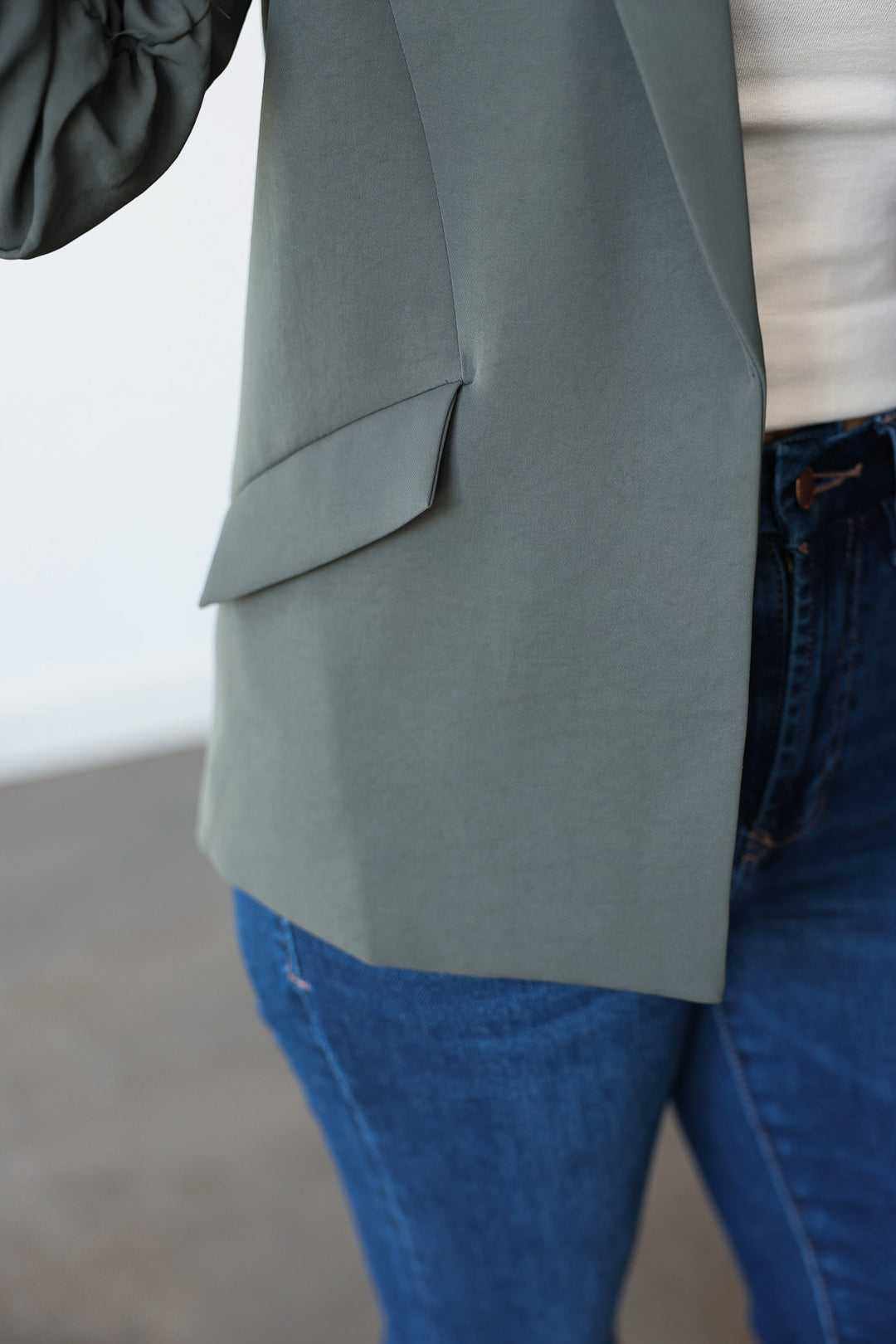 Scrunched Sleeve Blazer - Dark Green