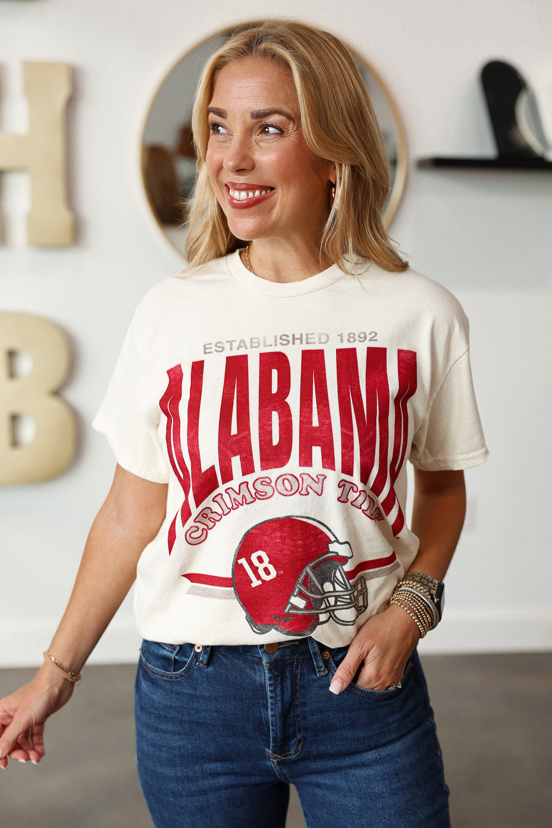 Alabama Helmet Distressed Tee