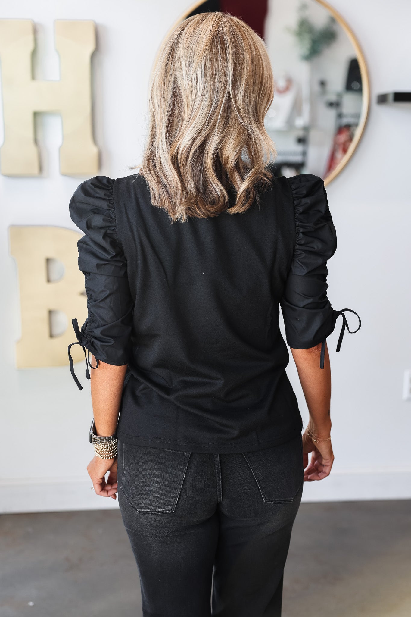 ウィッスルズ WHISTLES Ruched Sleeve Top （Black） Black Ruched Sleeve Top | WHISTLES | Whistles US |