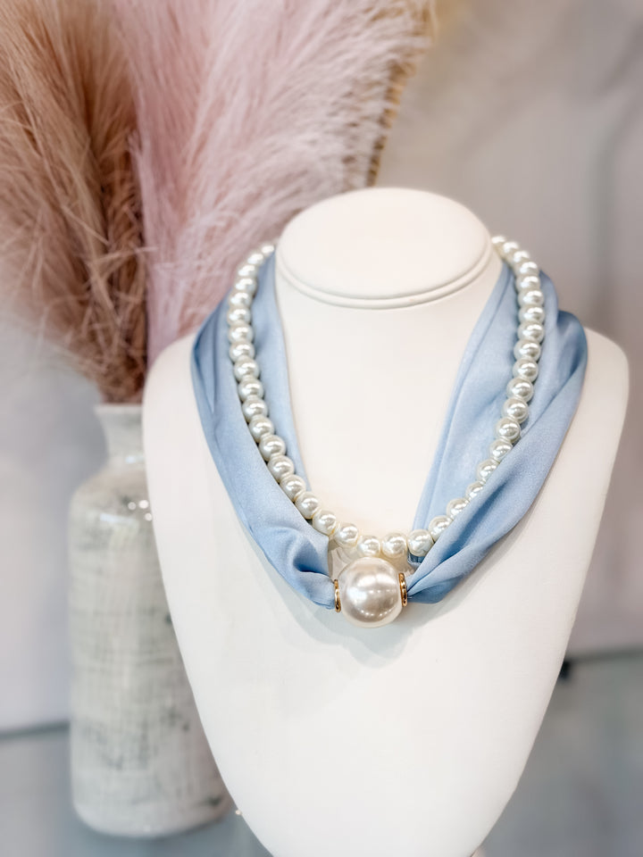 Luxe Pearl Scarf Necklace - Blue