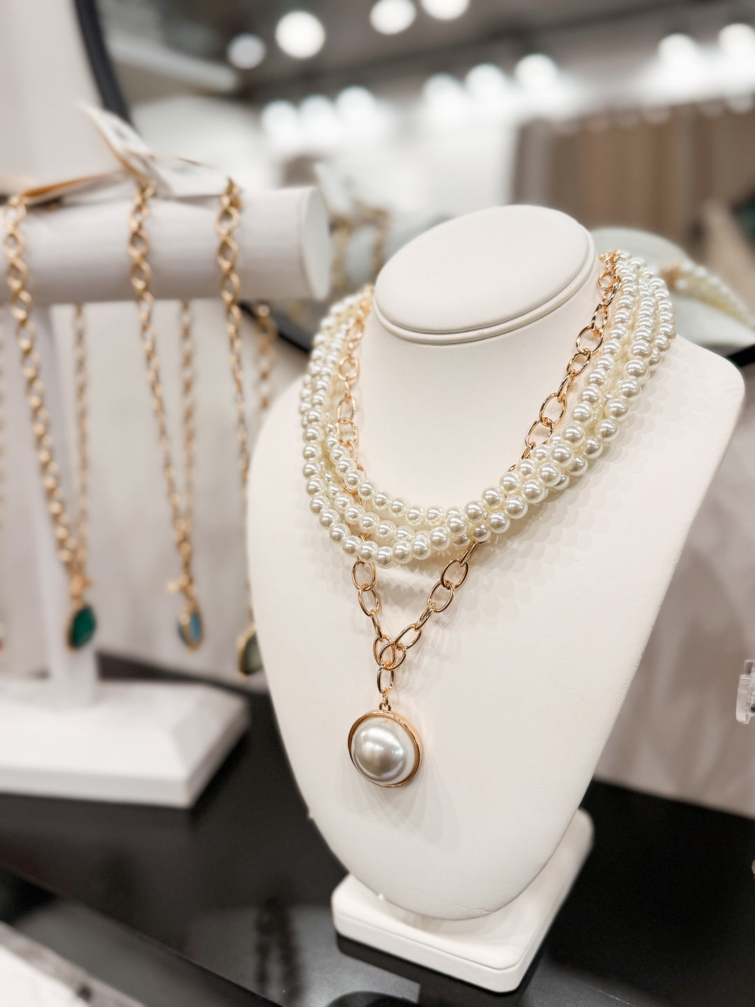 Pearl + Chain Multilayer Necklace