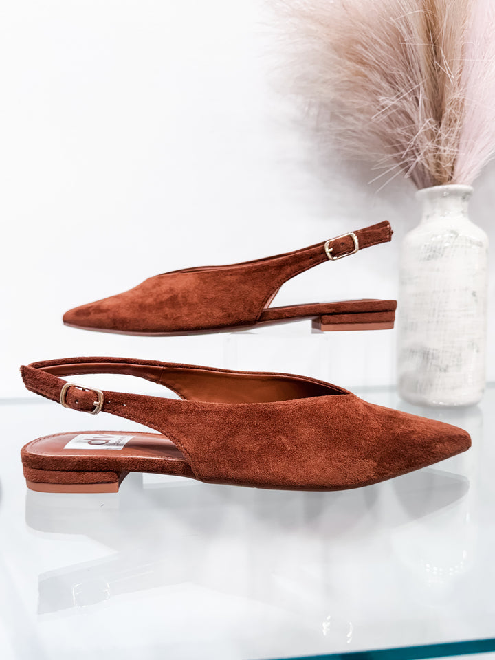 Dolce Vita Empress Flats - Chestnut