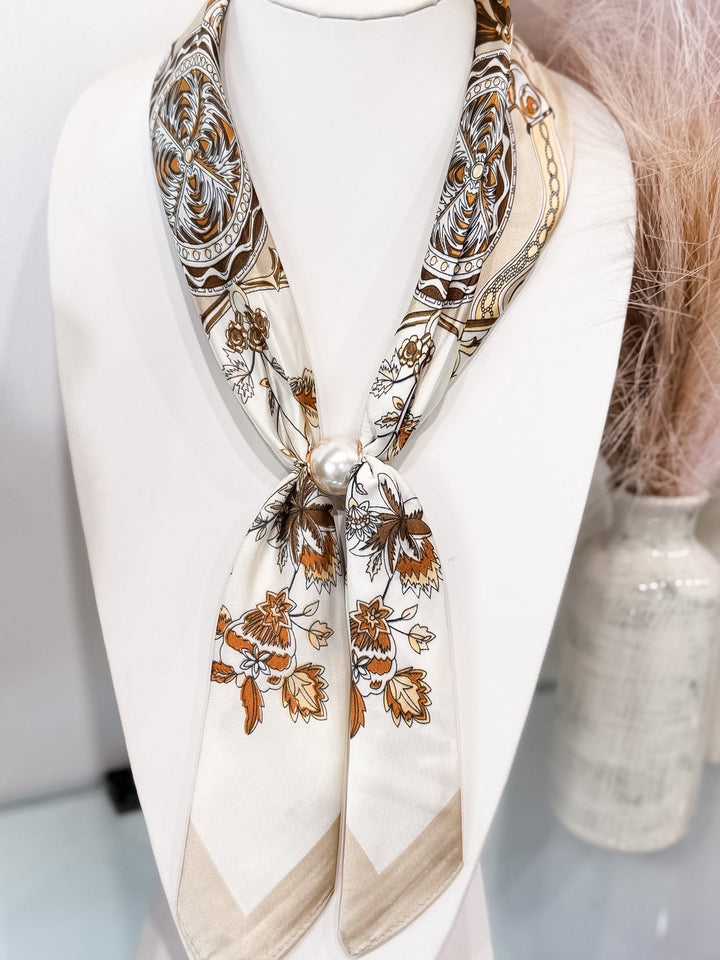 Pearl Magnetic Scarf - Neutral
