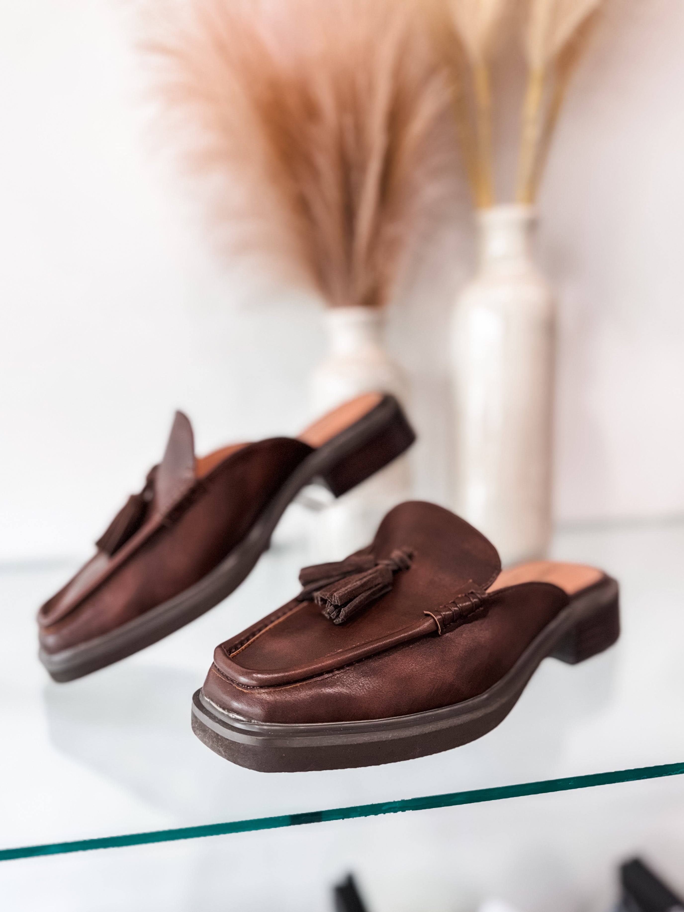 Chinese Laundry Samra - Chocolate – Ivy House Boutique