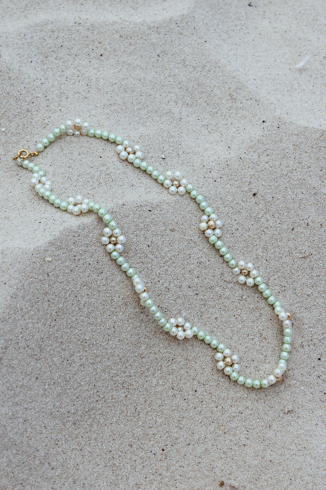 Not I But We Daisy Chain Necklace - Mint