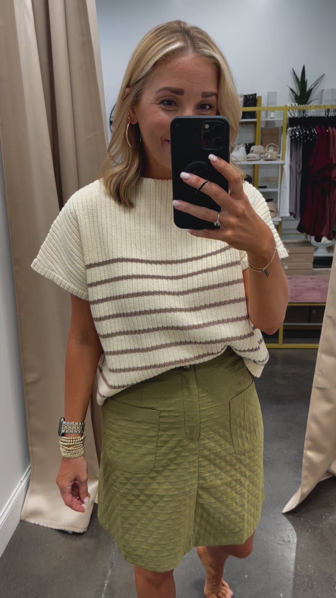 Short Sleeve Striped Sweater - Brown