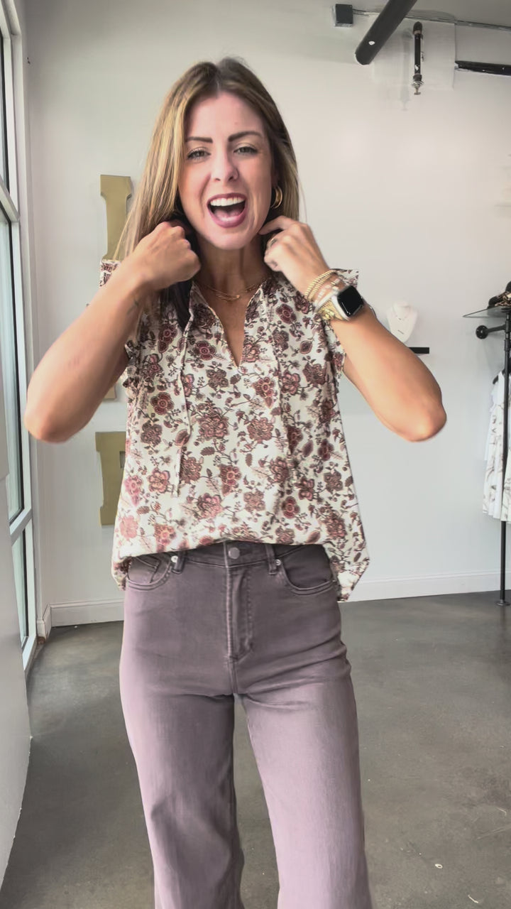 Floral Ruffle Sleeve Blouse