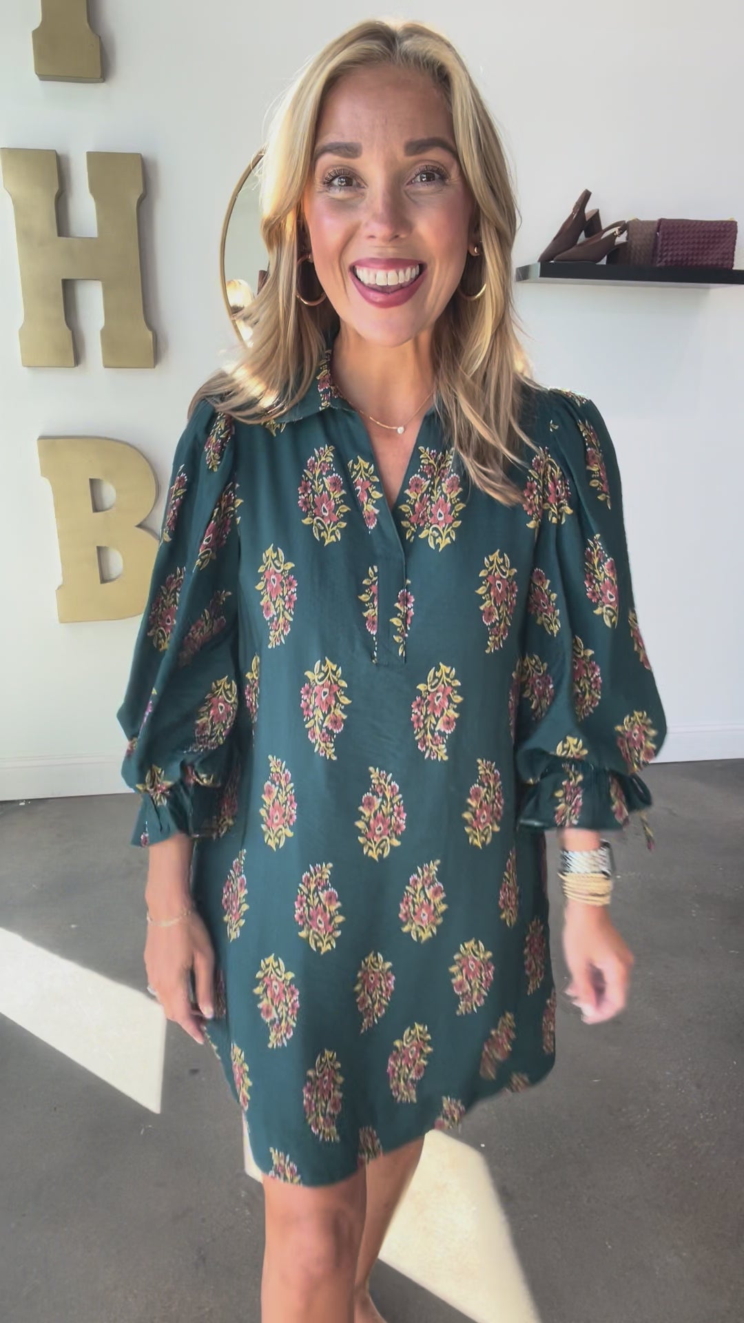 Three Quarter Sleeve Printed Dress - Hunter