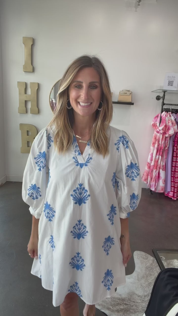 Embroidered Flowy Dress - White/Blue
