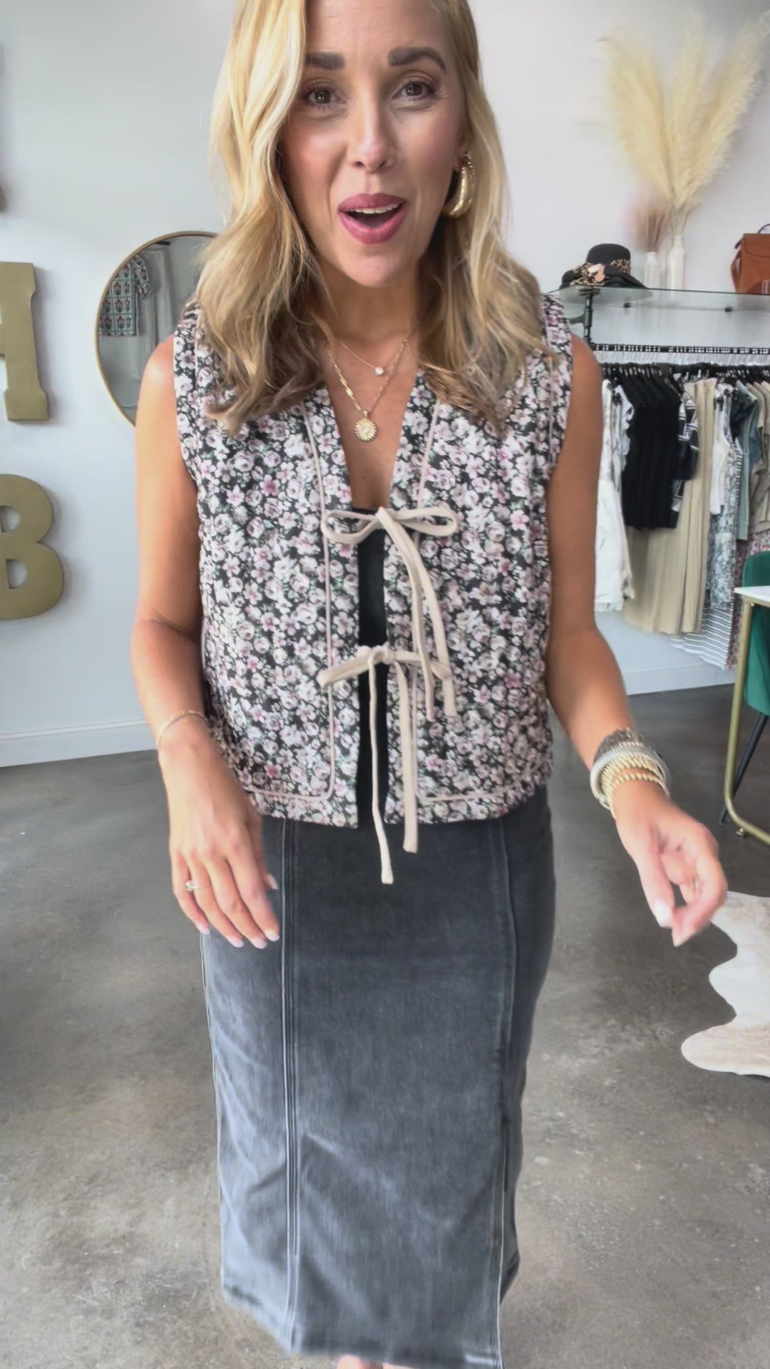 Floral Quilted Vest - Chocolate