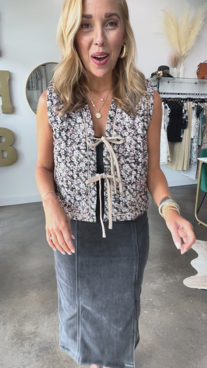 Floral Quilted Vest - Chocolate