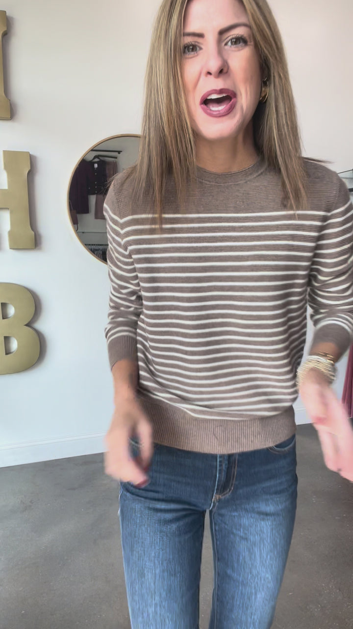 Long Sleeve Knit Sweater - Tan